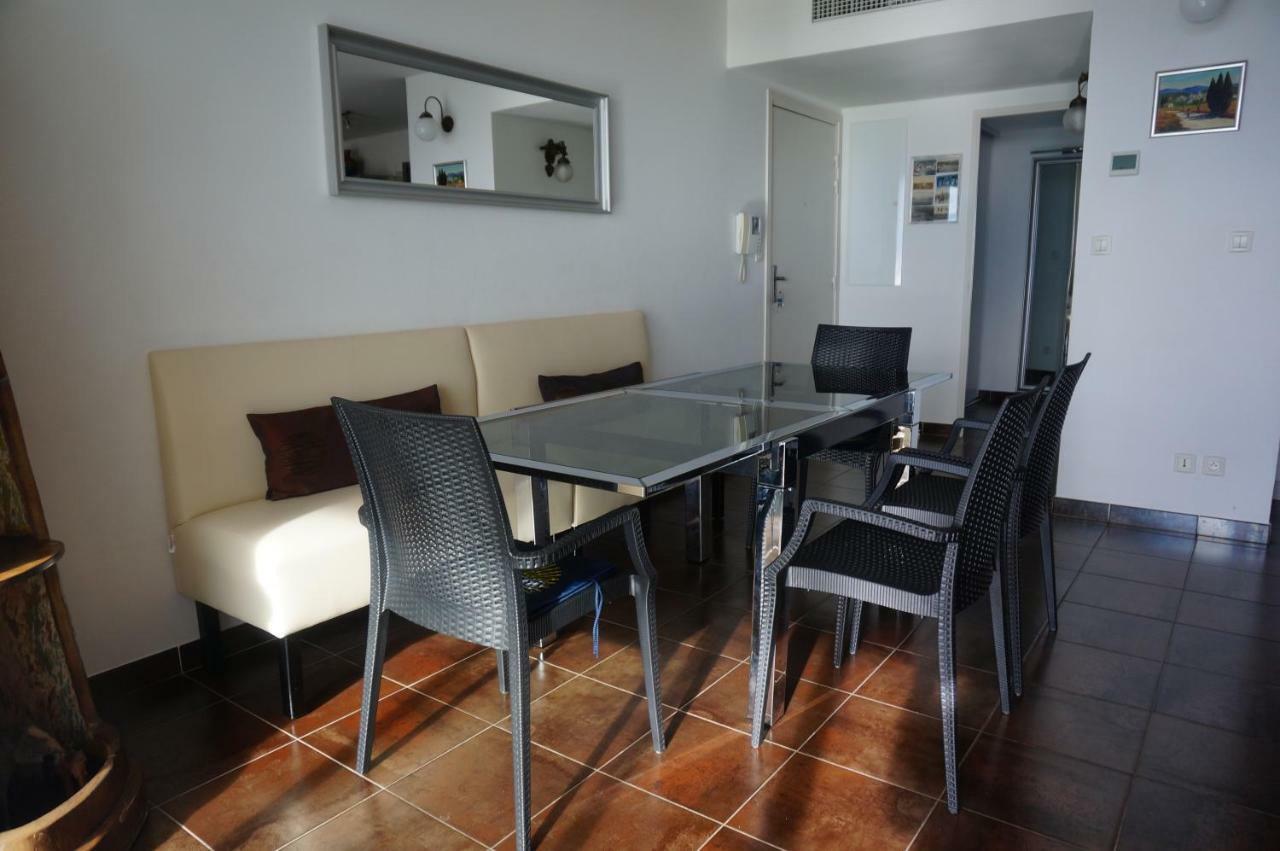 Ferienwohnung Port Mezua Mèze Exterior foto